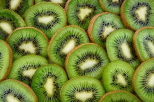 Can Hens Eat Kiwi Fruit